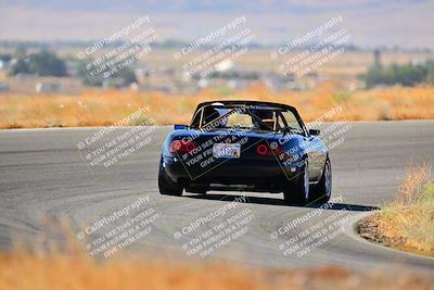 media/Sep-28-2024-Turn8 Trackdays (Sat) [[81b87d0494]]/Intermediate 2/Session 2 (Bowl Exit)/